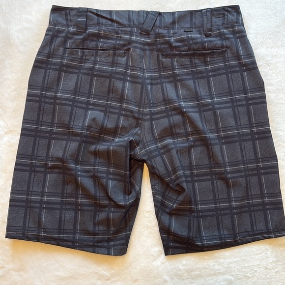 Oakley Men’s Performance Shorts - Picture 2 of 13